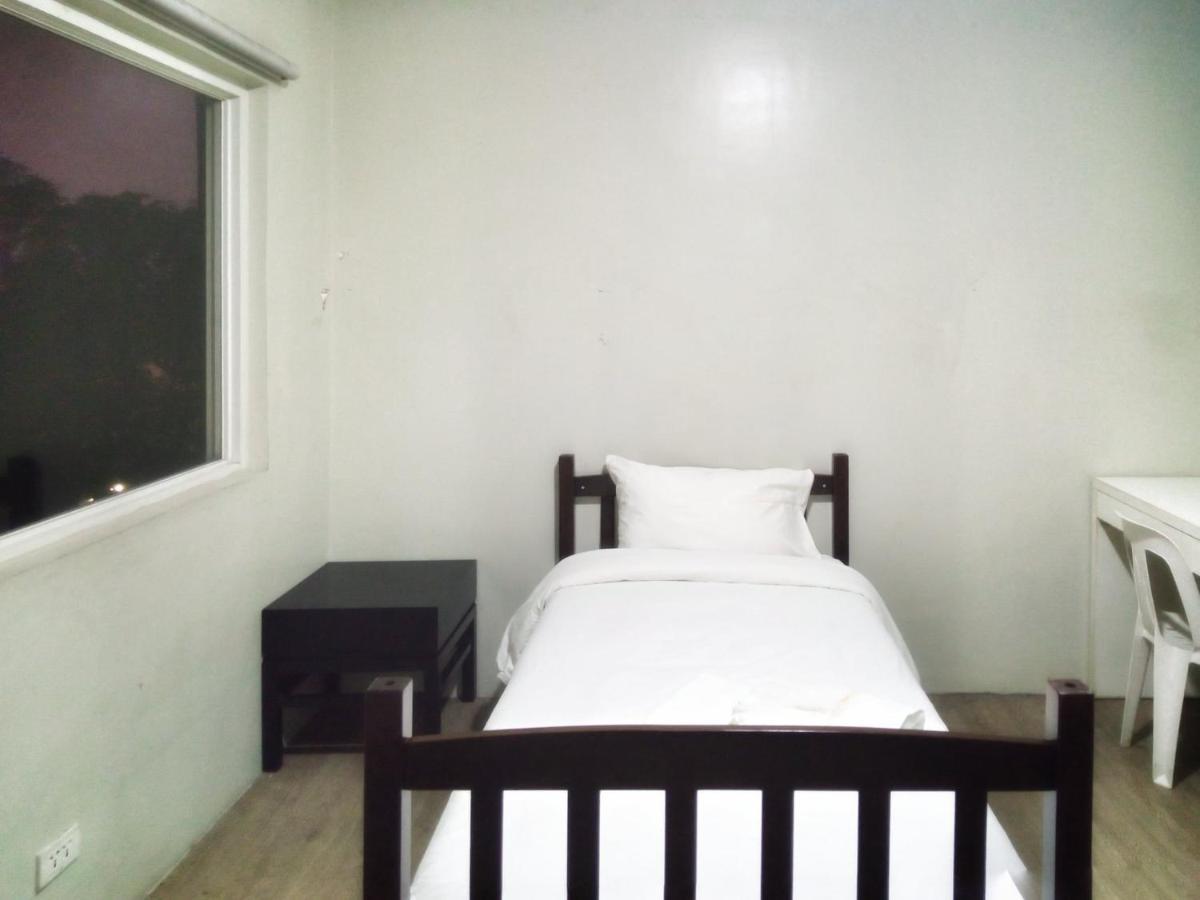 White Knight Hotel Saint Anne Manila Dış mekan fotoğraf